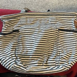 Thirty one retro metro bag